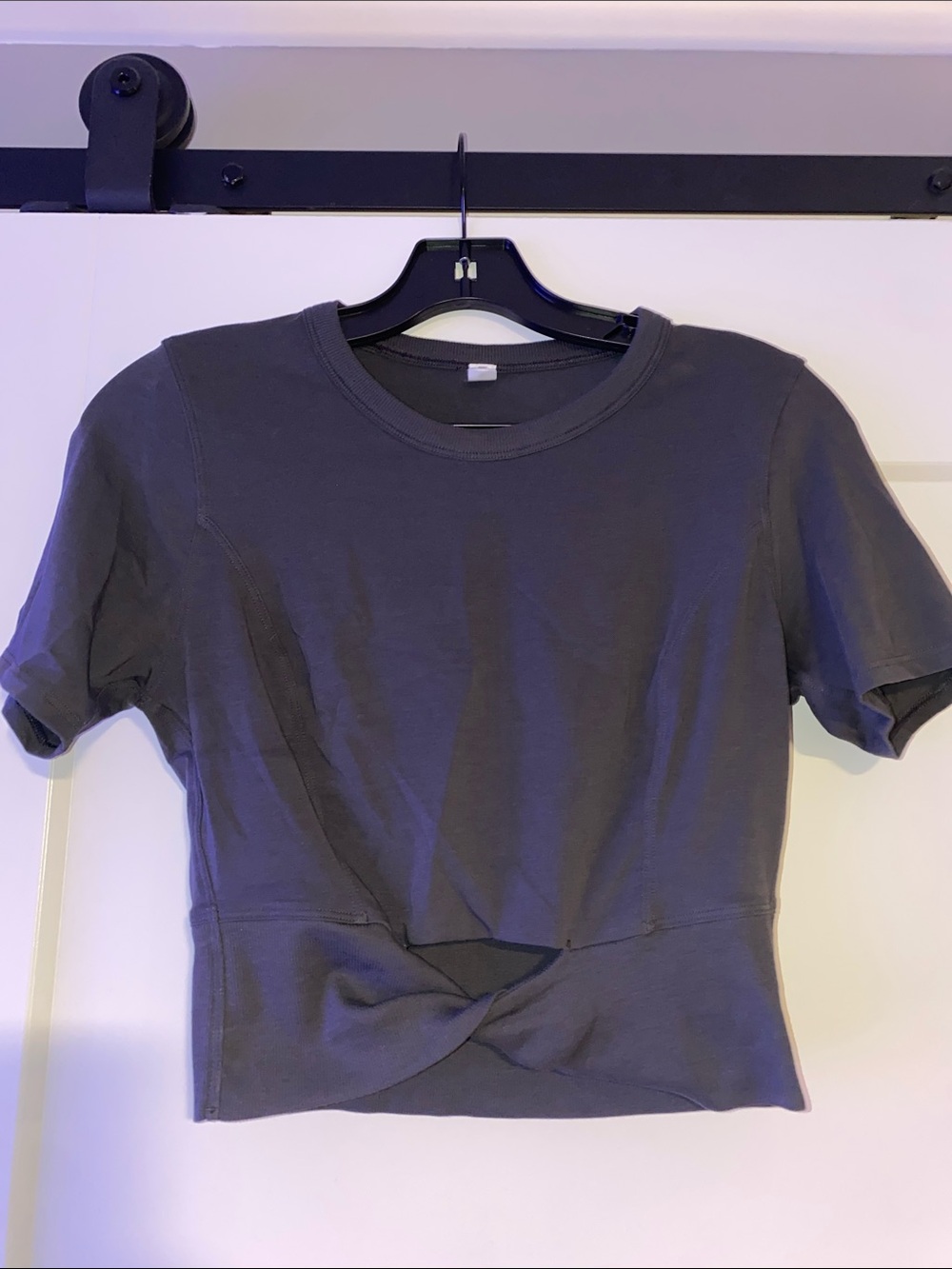 lululemon athletica Short Sleeve Twist-Front Crop Top - Charcoal Gray